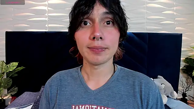 Snapshot of Brunodeluca_ chatting on June 21, 2026, 8:00 pm Brunodeluca online show from June 21, 2026, 8:00 pm