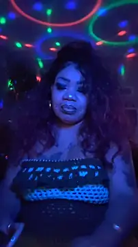 Snapshot of NailGoddessnow chatting on January 26, 2025, 11:29 pm NailGoddessnow online show from January 26, 2025, 11:29 pm