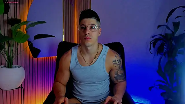 lukas green11 online show from June 12, 2026, 7:57 pm