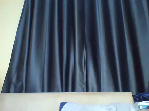 Snapshot of Sexxy_Melany_ chatting on July 11, 2026, 9:45 am Sexxy Melany online show from July 11, 2026, 9:45 am
