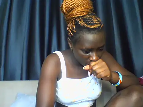 Snapshot of Sexxy_Melany_ chatting on July 16, 2026, 5:52 pm Sexxy Melany online show from July 16, 2026, 5:52 pm