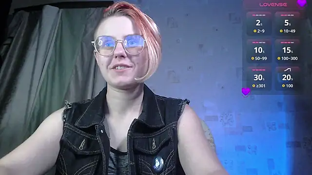 Snapshot of __Freya___ chatting on July 9, 2026, 5:06 pm Freya online show from July 9, 2026, 5:06 pm