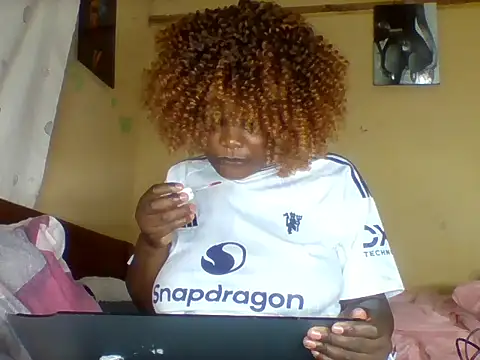 Snapshot of nustydayanah chatting on June 1, 2026, 4:20 pm nustydayanah online show from June 1, 2026, 4:20 pm