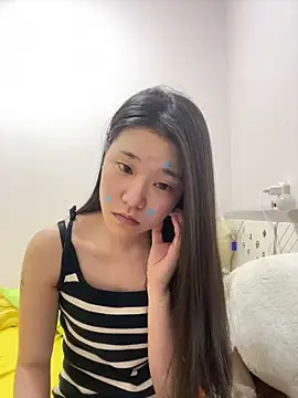 yu598188 online show from June 19, 2026, 3:11 am