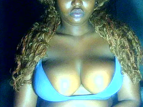 Snapshot of Yaspretty6 chatting on July 14, 2026, 11:43 pm Yaspretty6 online show from July 14, 2026, 11:43 pm