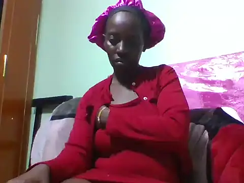 maamypussy online show from May 19, 2026, 8:04 pm