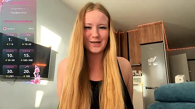 Snapshot of Lisi_Kiss_ chatting on June 14, 2026, 5:37 pm Lisi Kiss online show from June 14, 2026, 5:37 pm