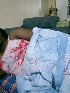 Snapshot of luckyanicia chatting on July 15, 2026, 9:42 pm luckyanicia online show from July 15, 2026, 9:42 pm