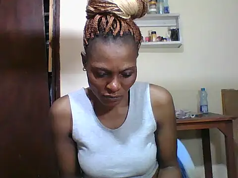 Ebonyqueen4 online show from June 4, 2026, 6:41 am