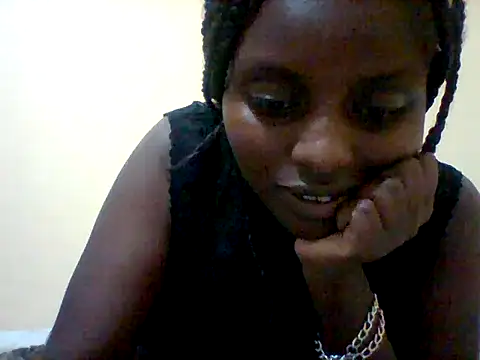 liligal online show from May 17, 2026, 7:54 pm