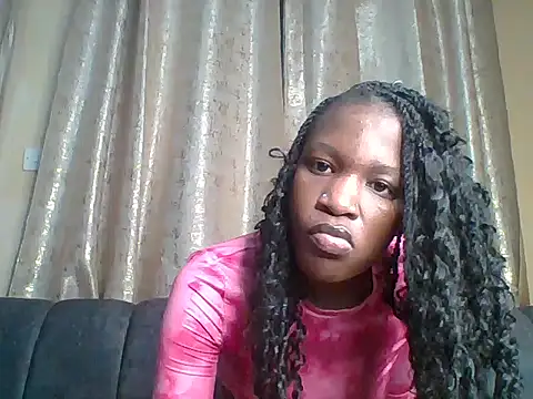Snapshot of Sexy_dotta chatting on June 14, 2026, 8:00 pm Sexy dotta online show from June 14, 2026, 8:00 pm