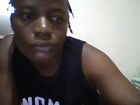 yourdreamgirlT online show from June 21, 2026, 1:41 am