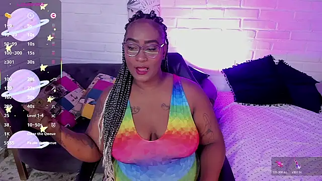 Snapshot of alison_daniels_ chatting on April 14, 2026, 12:55 pm alison daniels online show from April 14, 2026, 12:55 pm