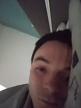 thomsnapchaud online show from July 6, 2026, 7:27 pm