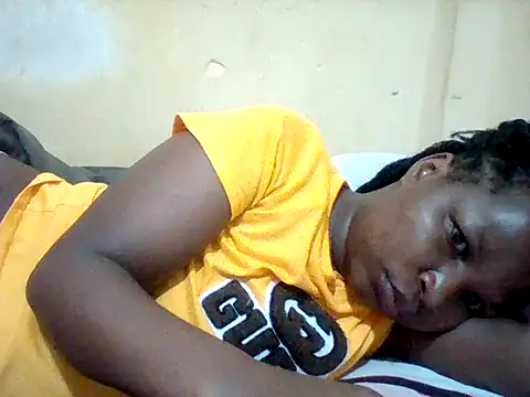 Snapshot of Camilla-Sweets chatting on May 26, 2026, 6:31 am Camilla-Sweets online show from May 26, 2026, 6:31 am