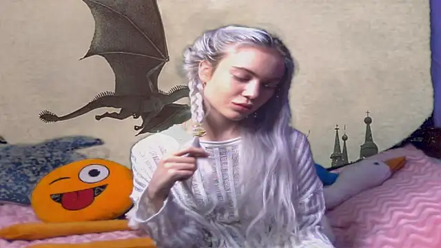 Snapshot of Freya_ice chatting on June 2, 2026, 4:36 am Freya ice online show from June 2, 2026, 4:36 am