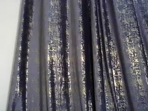 Snapshot of sweet_ebony34 chatting on July 4, 2026, 11:05 am sweet ebony34 online show from July 4, 2026, 11:05 am