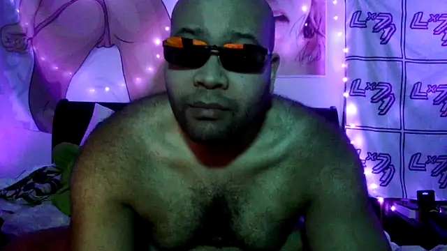 Snapshot of Lx71_XXX chatting on May 25, 2026, 7:58 am Lx71 XXX online show from May 25, 2026, 7:58 am