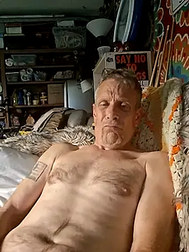 Snapshot of truckdawg2023 chatting on July 3, 2026, 5:19 pm truckdawg2023 online show from July 3, 2026, 5:19 pm
