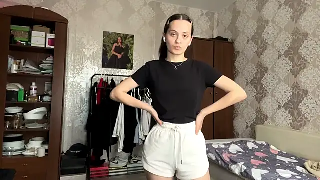 Snapshot of MarlynSiefkes chatting on June 3, 2026, 2:33 pm MarlynSiefkes online show from June 3, 2026, 2:33 pm