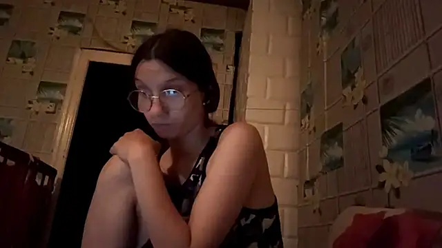 Snapshot of SparkleJebb chatting on June 29, 2026, 7:58 pm SparkleJebb online show from June 29, 2026, 7:58 pm
