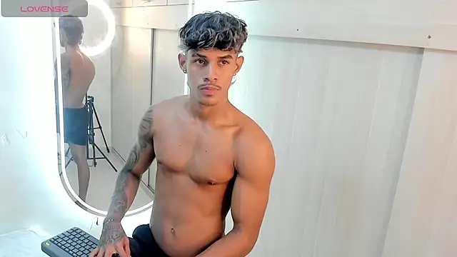 Joao da silva19 online show from June 24, 2026, 2:27 pm