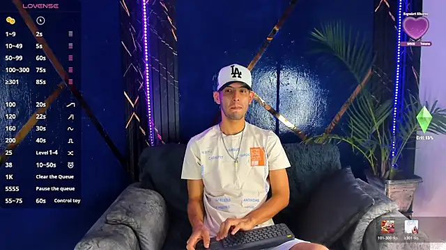 sexy hairy1 online show from June 1, 2026, 11:23 am