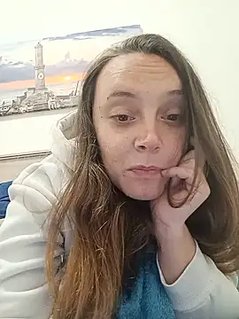Snapshot of MissDiavoletta chatting on May 16, 2026, 10:41 pm MissDiavoletta online show from May 16, 2026, 10:41 pm