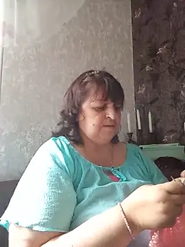 LisichkaOksana online show from June 18, 2026, 11:25 am