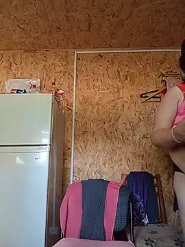 LisichkaOksana online show from June 25, 2026, 6:51 am