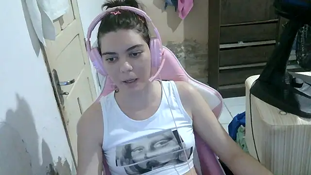 Snapshot of Angel_Ristoww chatting on July 19, 2026, 12:03 am Angel Ristoww online show from July 19, 2026, 12:03 am