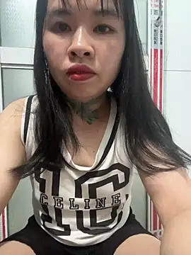 Giupem online show from May 22, 2026, 2:44 pm