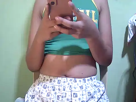 Anjela Rose online show from May 27, 2026, 2:58 pm