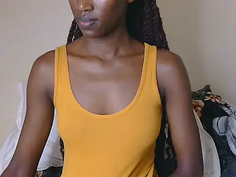 Snapshot of fantee_eeh chatting on July 25, 2026, 11:35 pm fantee eeh online show from July 25, 2026, 11:35 pm