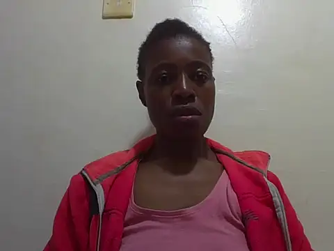 Snapshot of Eebony_Bubbly chatting on June 1, 2026, 9:44 am Eebony Bubbly online show from June 1, 2026, 9:44 am