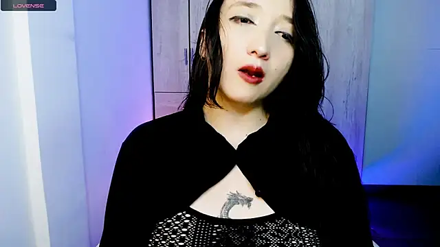 Snapshot of vicklt chatting on June 1, 2026, 9:27 pm vicklt online show from June 1, 2026, 9:27 pm