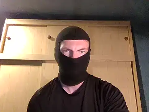 Snapshot of beuker22 chatting on July 25, 2026, 11:41 am beuker22 online show from July 25, 2026, 11:41 am