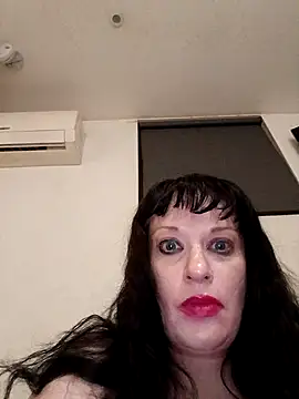 Snapshot of kylliexx chatting on November 7, 2025, 12:27 pm kylliexx online show from November 7, 2025, 12:27 pm