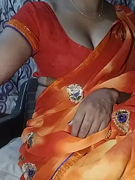 Snapshot of Cute-Malti chatting on May 27, 2026, 7:22 pm Cute-Malti online show from May 27, 2026, 7:22 pm
