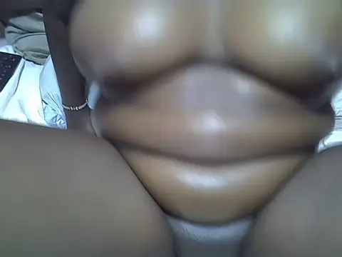 Horny-quen online show from July 15, 2026, 2:33 pm