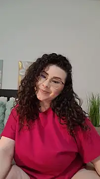 Snapshot of Elissa_Floyd__ chatting on June 2, 2026, 6:15 am Elissa Floyd online show from June 2, 2026, 6:15 am