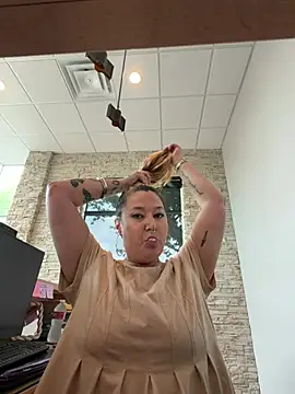 tWerKinGirl36 online show from May 21, 2026, 7:21 pm