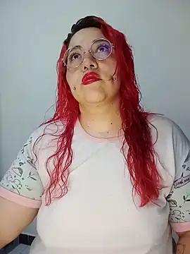 Snapshot of bruja_sscarlata chatting on June 2, 2026, 2:02 am bruja sscarlata online show from June 2, 2026, 2:02 am