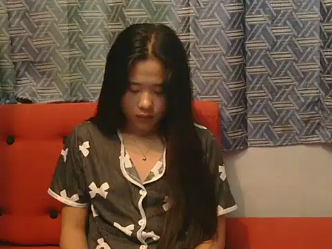 Snapshot of petiteasian_pinaygirl chatting on July 2, 2026, 5:02 am petiteasian pinaygirl online show from July 2, 2026, 5:02 am