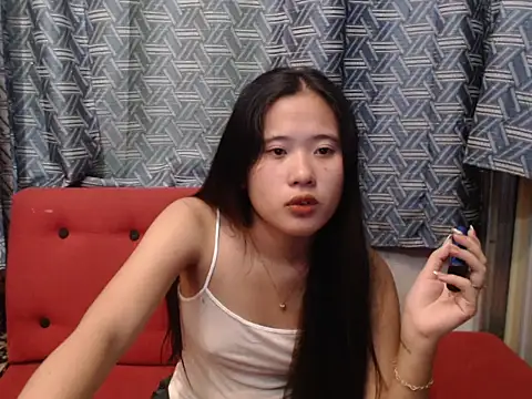 Snapshot of petiteasian_pinaygirl chatting on July 8, 2026, 4:50 am petiteasian pinaygirl online show from July 8, 2026, 4:50 am