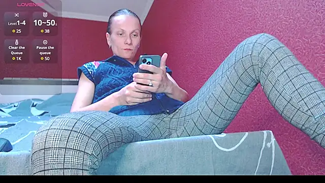 TorySoSweety online show from March 22, 2025, 2:58 pm