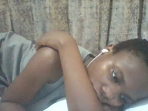 Snapshot of tina_2030 chatting on July 4, 2026, 7:14 am tina 2030 online show from July 4, 2026, 7:14 am
