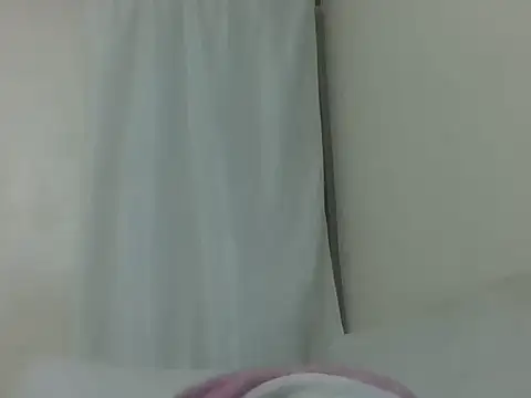 Snapshot of sexyhot001 chatting on June 16, 2026, 6:43 pm sexyhot001 online show from June 16, 2026, 6:43 pm