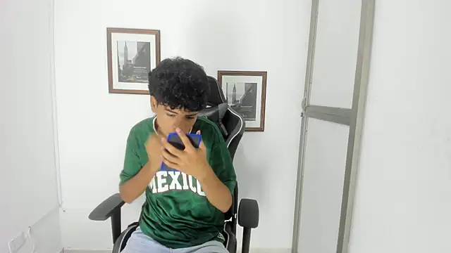 jacob cum23 online show from July 10, 2026, 2:08 pm