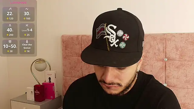 Snapshot of Amadeo_Wild_ chatting on July 4, 2026, 8:04 pm Amadeo Wild online show from July 4, 2026, 8:04 pm